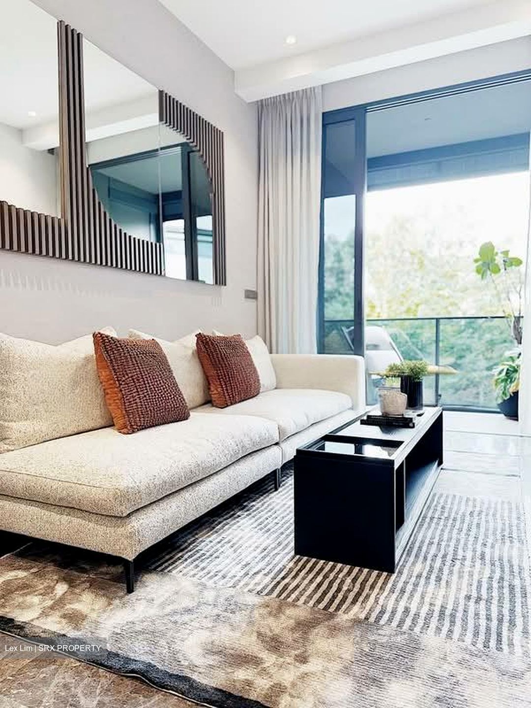 19 Nassim (D10), Apartment #530869931